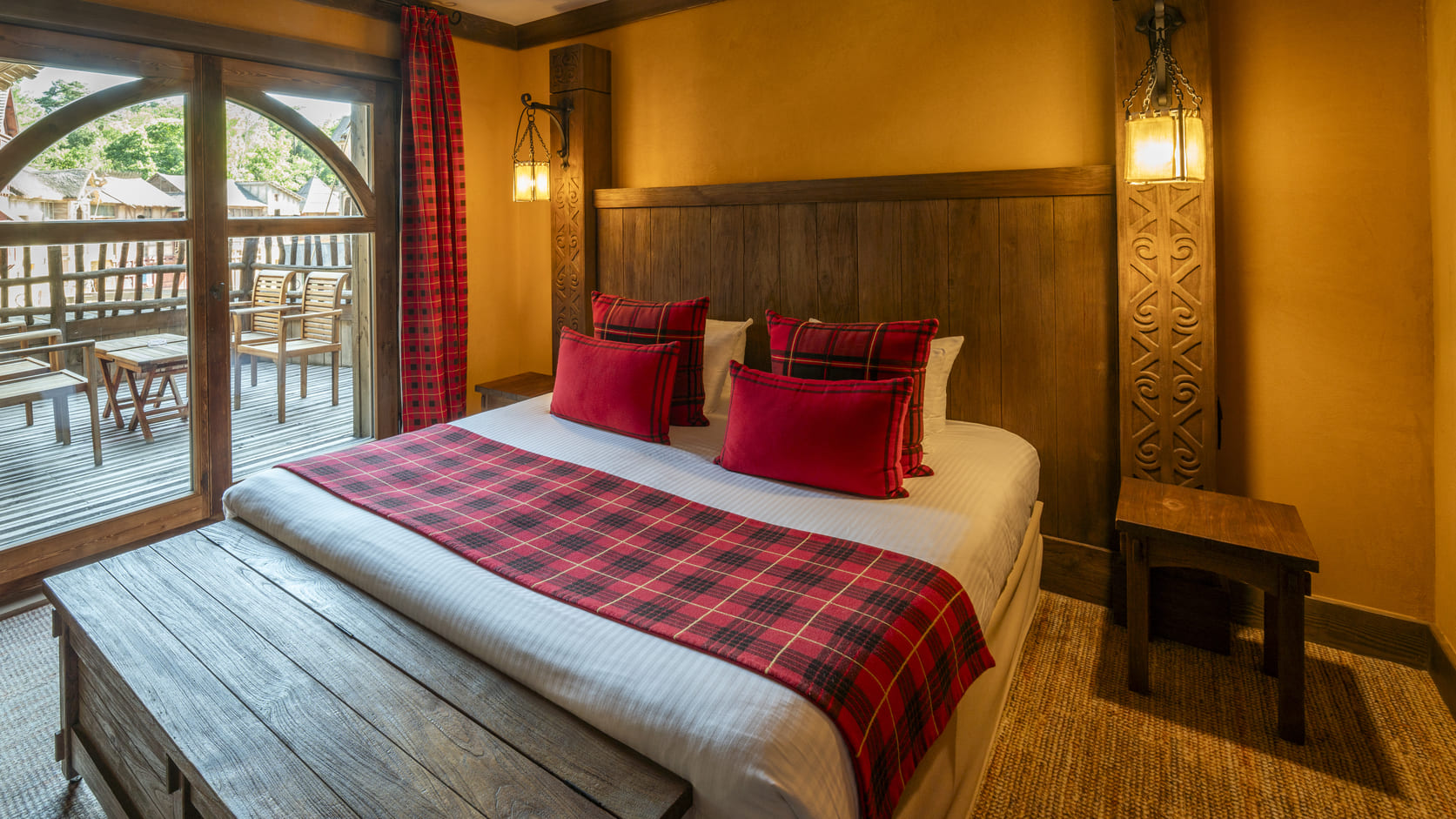 Vue intérieure d’une chambre dans un hôtel du Parc Astérix.