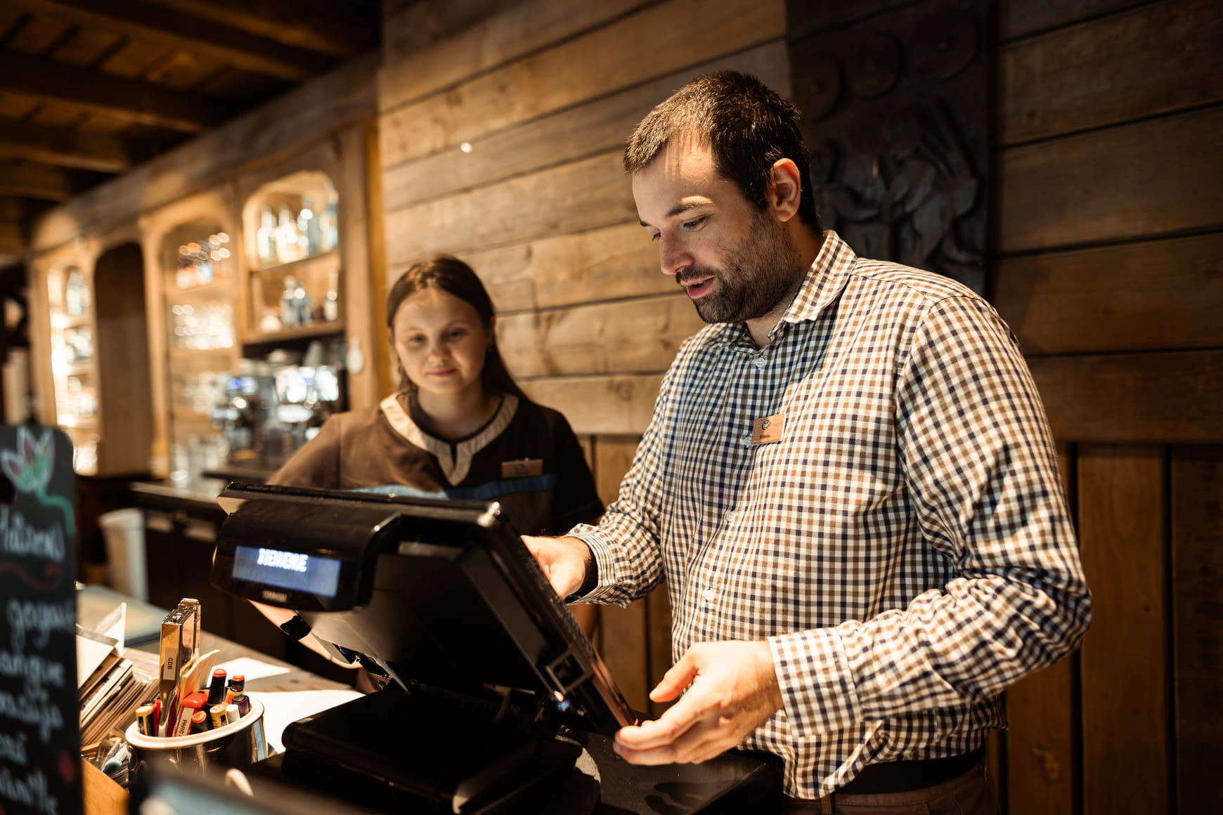 Un responsable de Bar au Parc Astérix.